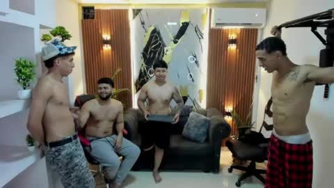 thomson_hot01 online show from April 2026 05:21:01 AM