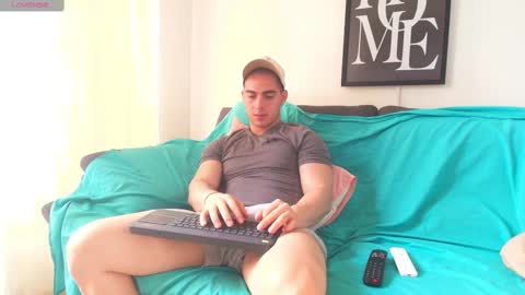 thomylov online show from March 2025 06:43:02 PM