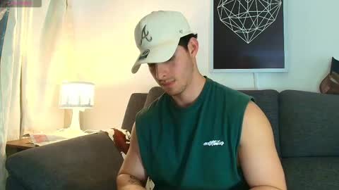 thomylov online show from December 2025 05:02:01 AM