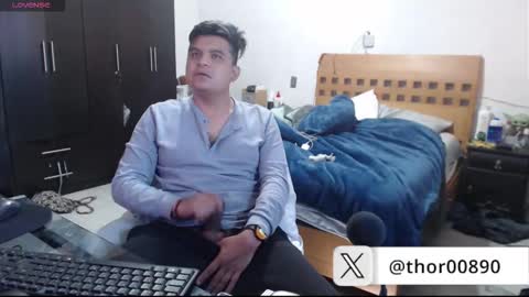 Snapshot of thor0200 chatting on February 2026 04:43:02 PM thor0200 online show from February 2026 04:43:02 PM