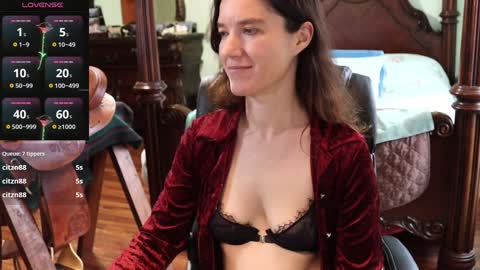 ThornburyRose online show from February 2025 09:58:02 PM