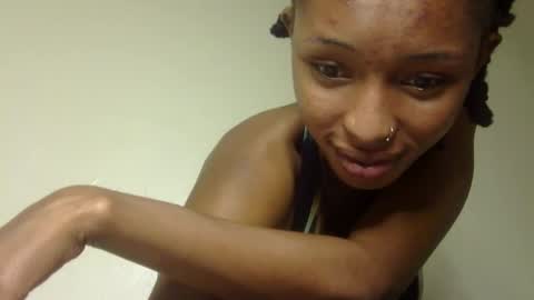 thotiana007 online show from February 2025 06:58:01 PM