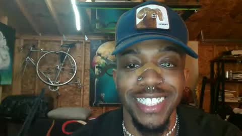 threefreaknyc online show from February 2026 03:58:02 AM