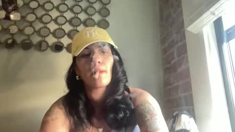 Snapshot of throatyygoat chatting on March 2026 12:46:02 AM throatyygoat online show from March 2026 12:46:02 AM