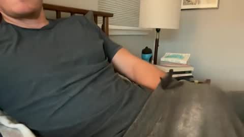 Throbbinhood online show from October 2025 02:20:01 PM