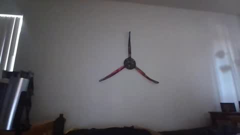 Snapshot of throw11 chatting on January 2025 10:46:01 PM Throw11 online show from January 2025 10:46:01 PM