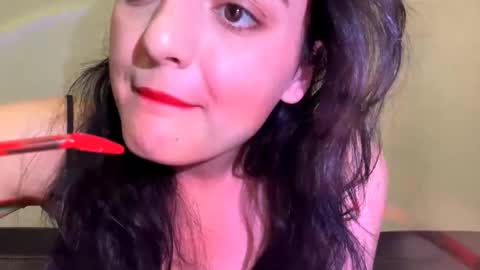 Snapshot of tiameakin chatting on October 2025 07:11:01 AM Mary online show from October 2025 07:11:01 AM