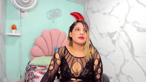 tiana_breeze online show from September 2025 02:34:01 AM