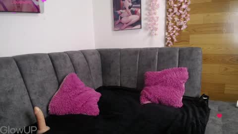 Snapshot of tiana_rosse_ chatting on February 2025 11:55:02 AM tiana_rosse_ online show from February 2025 11:55:02 AM