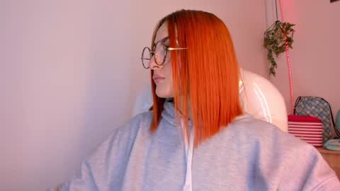 Tiarha online show from December 2024 04:34:02 AM