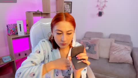 Tiarha online show from January 2025 04:41:01 AM