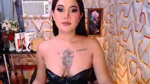 tiarrafoxs online show from February 2026 08:07:01 AM