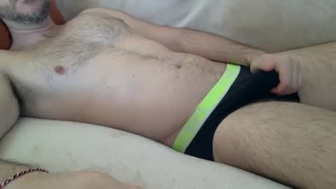 Tiburonbeach online show from November 2025 11:42:01 AM