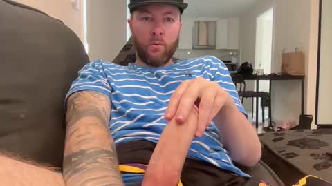 Snapshot of ticalsparks chatting on September 2025 03:12:01 AM ticalsparks online show from September 2025 03:12:01 AM