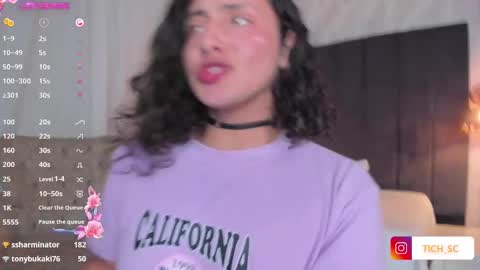 Snapshot of tich__ chatting on December 2024 10:24:02 AM TICH online show from December 2024 10:24:02 AM