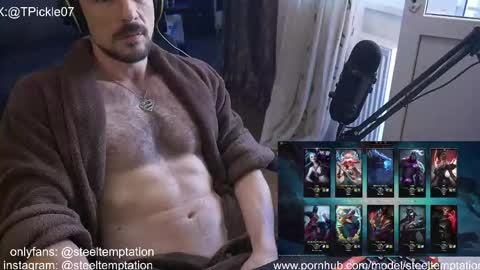 Snapshot of tickle_my_pickle07 chatting on May 2026 03:27:01 PM tickle_my_pickle07 online show from May 2026 03:27:01 PM