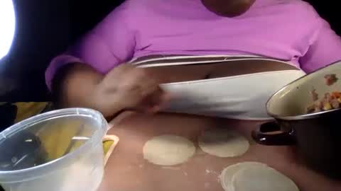 Tierra Henri online show from February 2025 01:02:01 AM