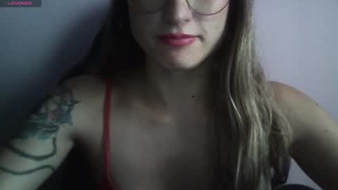 Tifanny online show from December 2025 09:23:02 PM