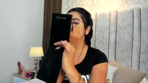 Tiff3 online show from September 2025 08:32:01 PM