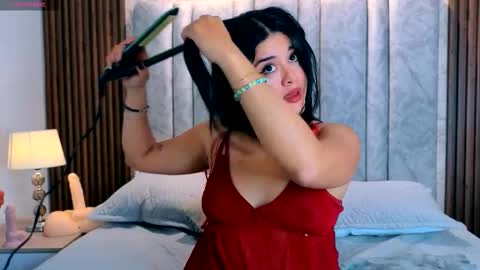 Snapshot of tifany__ross chatting on February 2026 08:46:02 PM Tiff3 online show from February 2026 08:46:02 PM