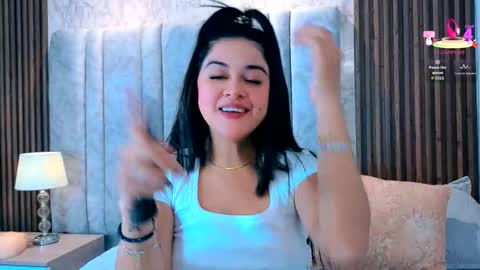 Snapshot of tifany__ross chatting on February 2026 08:25:02 PM Tiff3 online show from February 2026 08:25:02 PM