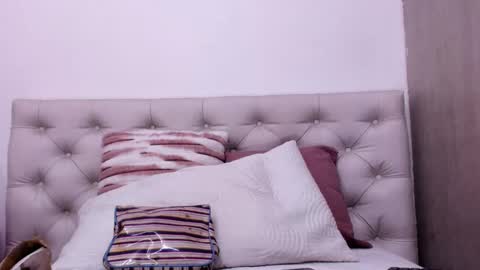 Snapshot of tifany_chill chatting on December 2024 10:13:02 PM online show from December 2024 10:13:02 PM