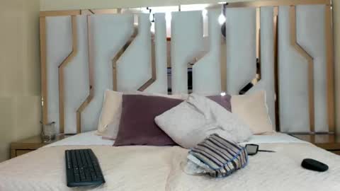 Snapshot of tifany_chill chatting on January 2025 09:41:01 PM online show from January 2025 09:41:01 PM