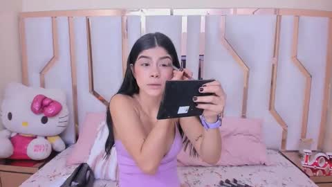 Snapshot of tifany_chill chatting on September 2025 08:35:02 PM online show from September 2025 08:35:02 PM