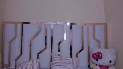 Snapshot of tifany_chill chatting on October 2025 06:46:02 PM online show from October 2025 06:46:02 PM