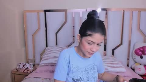 Snapshot of tifany_chill chatting on November 2025 07:57:02 PM online show from November 2025 07:57:02 PM