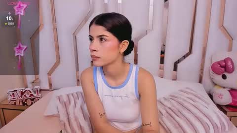 Snapshot of tifany_chill chatting on December 2025 06:05:02 PM online show from December 2025 06:05:02 PM