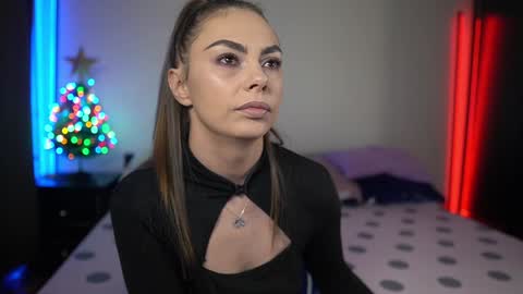 Tiffany online show from December 2024 10:13:01 PM