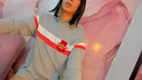 Tiffany online show from February 2025 05:12:02 AM