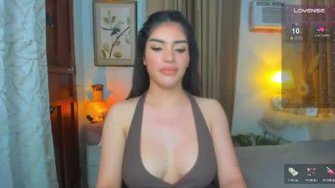 Snapshot of tiffany_cams chatting on May 2026 04:42:01 AM Tiffany online show from May 2026 04:42:01 AM