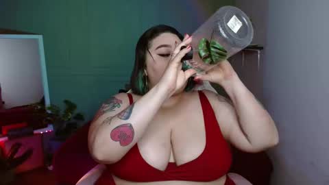 dont forget ask for custom vids  online show from January 2025 04:00:01 AM