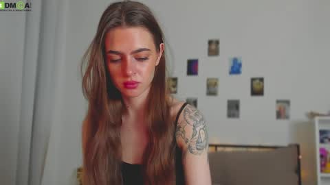 tiffany online show from April 2026 09:28:01 PM