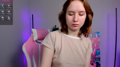 Snapshot of tiffany_roy chatting on December 2024 06:03:02 AM tiffany_roy online show from December 2024 06:03:02 AM