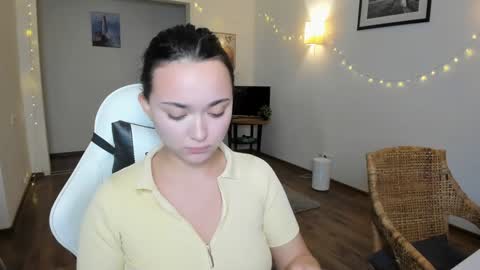  Tiffany  online show from January 2025 03:21:01 PM