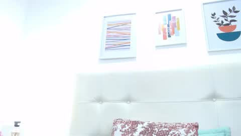 Snapshot of tiffanyfox_1 chatting on February 2025 01:49:02 PM Tifanny Fox online show from February 2025 01:49:02 PM