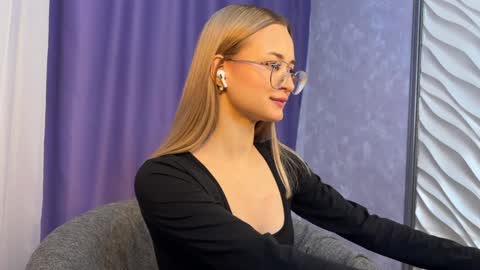 Tiffany online show from December 2024 02:27:01 PM