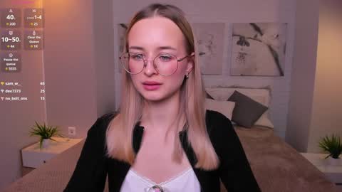 Tiffany online show from February 2025 02:02:01 PM