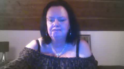 TiffanyMature online show from September 2025 08:42:01 PM