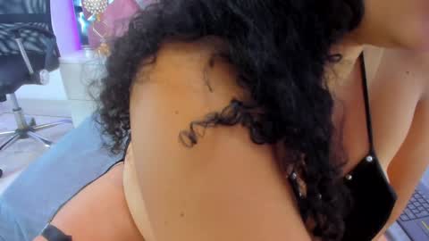 Tiffany Miller online show from December 2024 06:13:01 PM