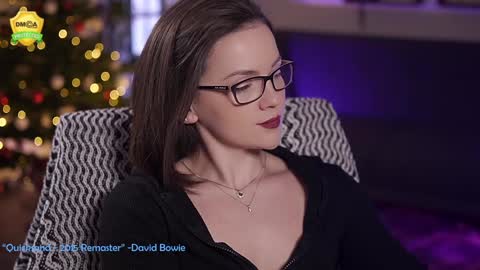 tiffanyriox online show from December 2024 02:59:02 AM