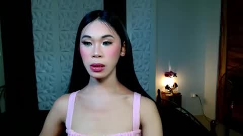 tiffanythebigcock online show from November 2025 01:26:02 PM