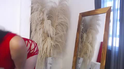 Nia Rossy online show from March 2025 04:03:02 PM