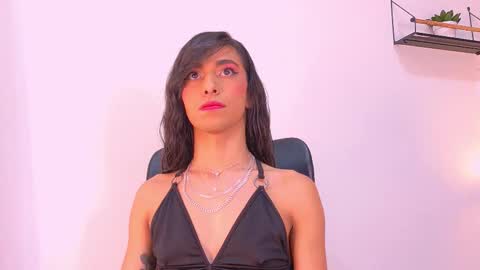 Snapshot of tiffvalentinee_ chatting on December 2025 02:39:01 AM Tiffany online show from December 2025 02:39:01 AM