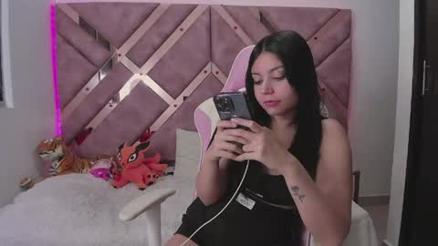 Ana online show from May 2026 12:30:02 AM