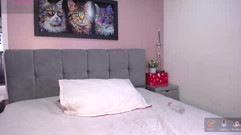 tiiny emilly online show from December 2025 08:13:01 PM