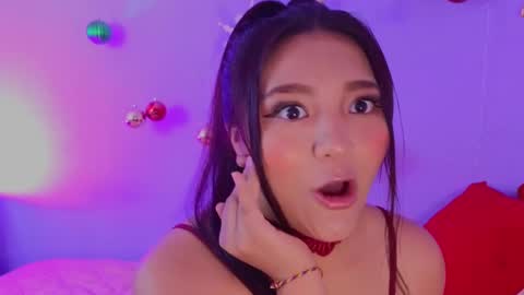 Tila Tequila online show from December 2024 04:20:02 AM